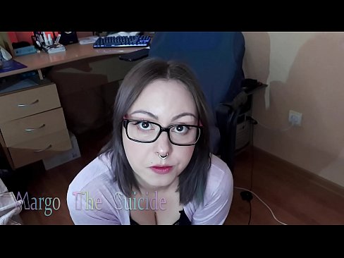 ❤️ Sexet pige med briller sutter Dildo dybt på kamera ️❌ Sex video at da.megaofertas.top